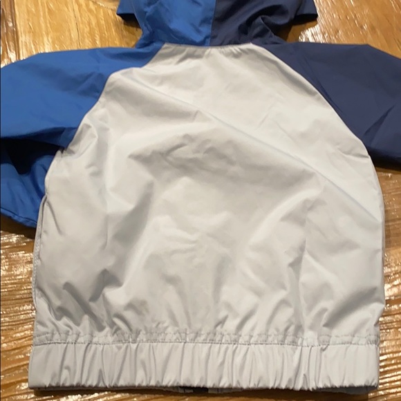 NEW Nike Youth Windbreaker - Picture 5 of 8